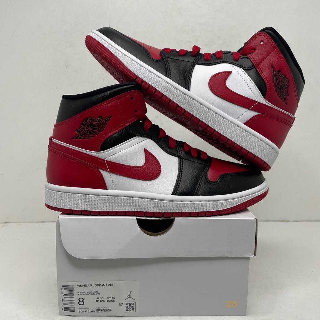 Nike Air Jordan 1 Retro Mid Wmns “Bred Toe” 2023